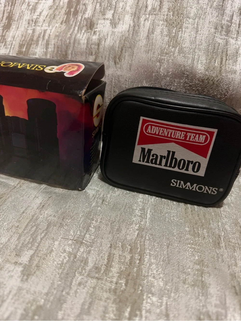 Simons Black Compact Binoculars with Branded Carry Case